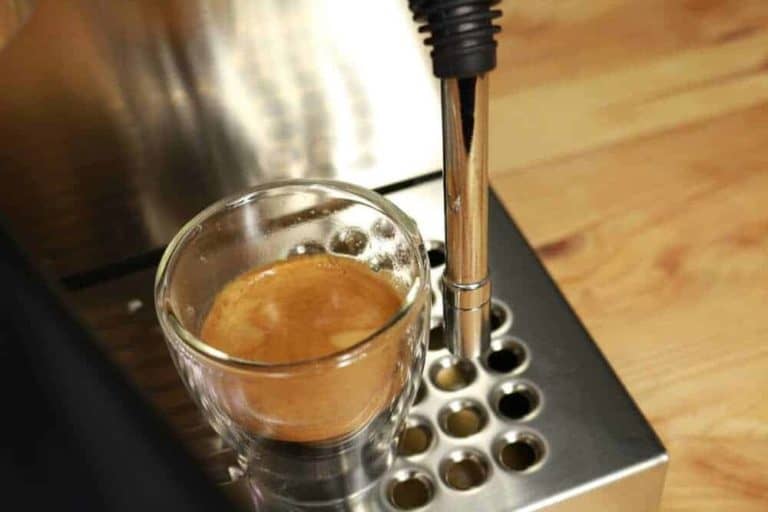 Espresso pripravene s Rancilio Silvia E 