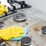 9 babských receptov, ako vyčistiť sporák + účinný TIP ako vyčistiť digestor