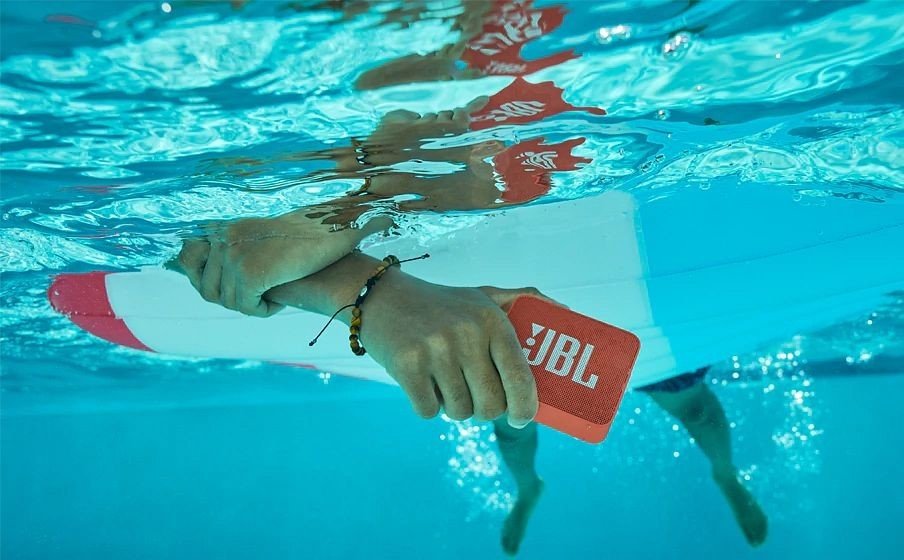 JBL Go 2 pod vodou (vodotesnosť)