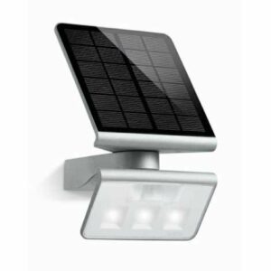 STEINEL 671013 – Solárný senzorový LED-reflektor XSolar L-S 0,5 W / LED strieborná