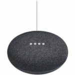 Google Home Mini - hlasový asistent, ktorý má domácnosť pod kontrolu (recenzia)