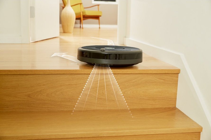 iRobot Roomba 676 WiFi - senzory proti pádu zo schodov