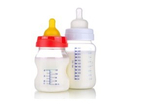 Dve dojčenské fľašky