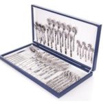 Elegantný príbor v balení