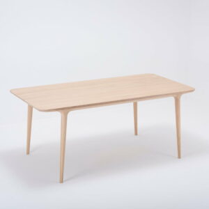 Jedálenský stôl z masívneho dubového dreva Gazzda Fawn, 180 × 90 cm