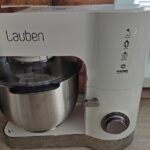 Lauben Kitchen Machine 1200WT poslúži na miešanie, miesenie, mixovanie aj mletie mäsa - ako obstál v recenzii?