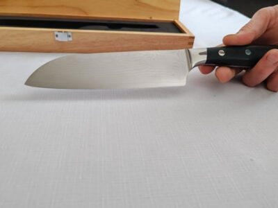 Lunasol Santoku nôž Platinum Line – moja recenzia „japonca“ zo špičkovej damaškovej ocele
